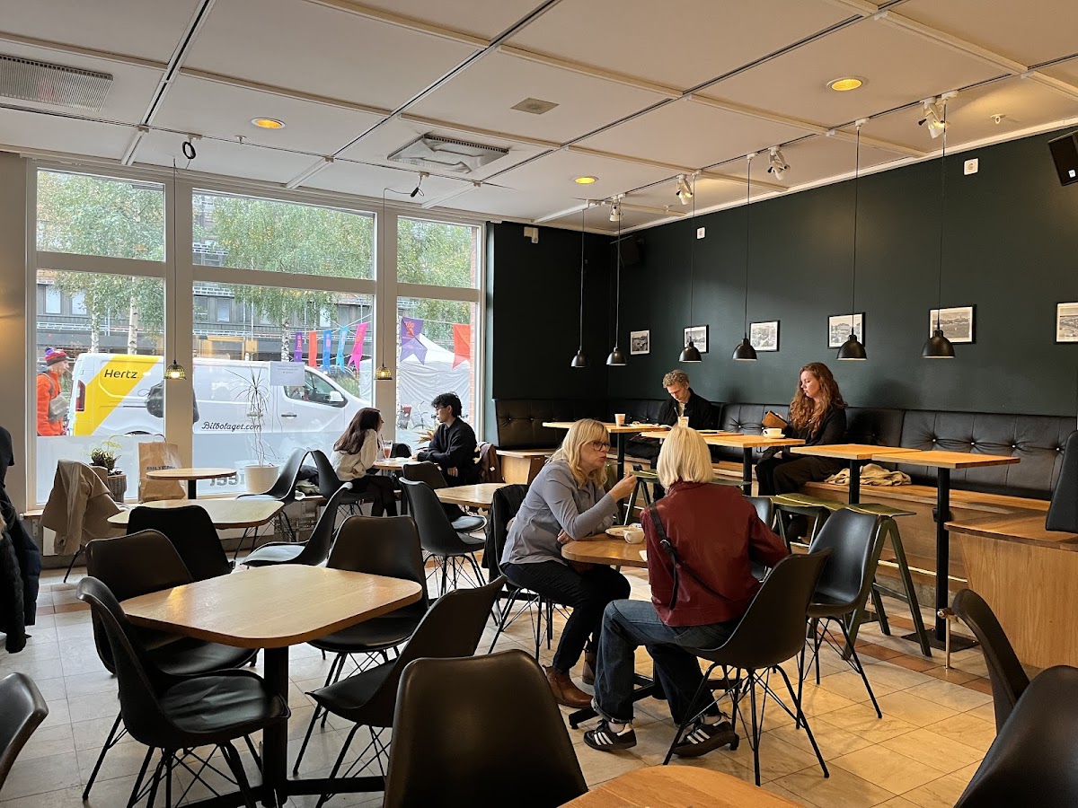 Gamla Bibliotekscafeet-3